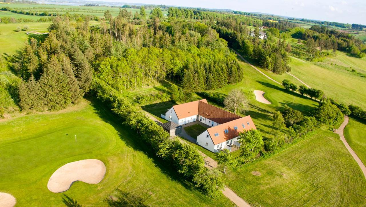 Hjarbaek Fjord Golfcenter * Skals